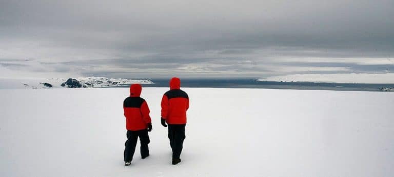 Descubre la preocupante noticia: Se abre uno de los mayores agujeros de ozono en la Antártida