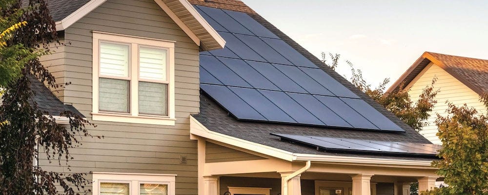 descubre por que invertir en energia solar para consumo en el hogar es una opcion rentable