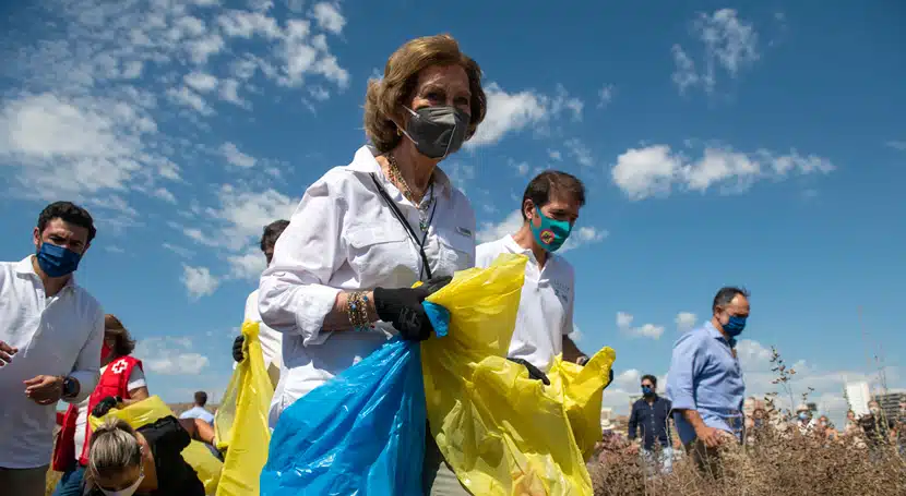 libera y la fundacion reina sofia unen fuerzas para combatir la basuraleza descubre como juntos pueden marcar la diferencia